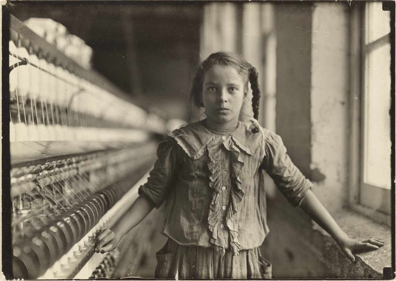 Tízéves fonó az észak-karolinai pamutgyárban alkotó: Lewis W. Hine