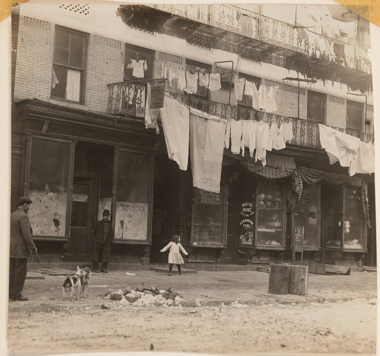 Cím nélkül alkotó: Lewis W. Hine