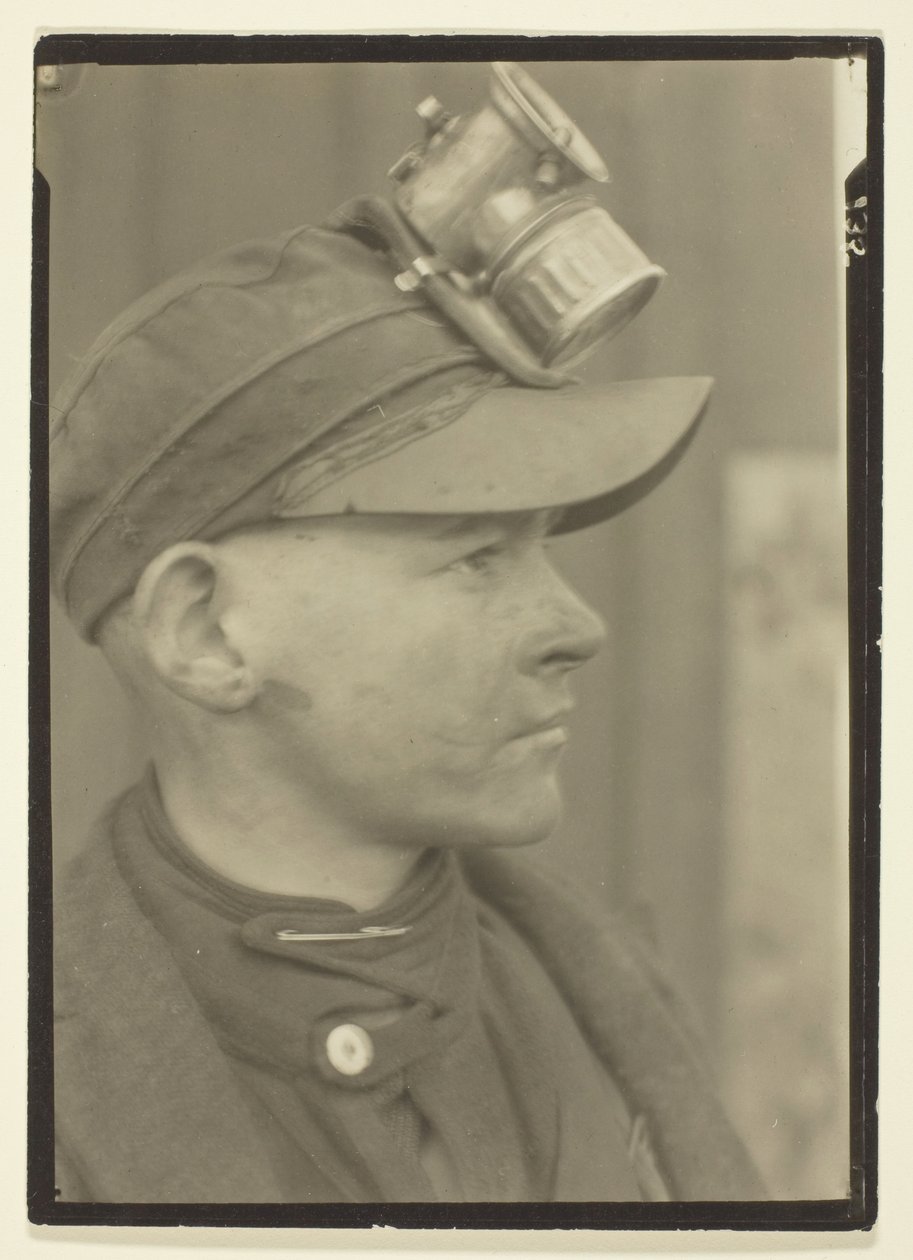 Breaker Boy a pennsylvaniai szénbányában alkotó: Lewis Wickes Hine