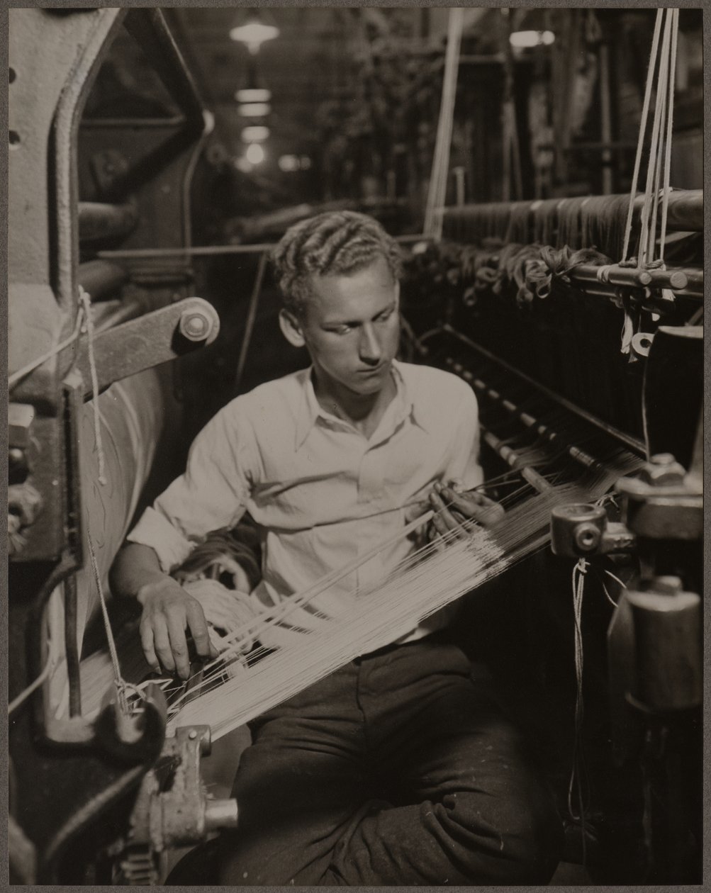 Twisting alkotó: Lewis Wickes Hine