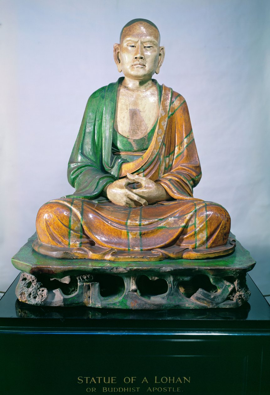 Kőedény Luohan, Liao-dinasztia, (mázas kőedény) alkotó: Liao Dynasty Chinese School