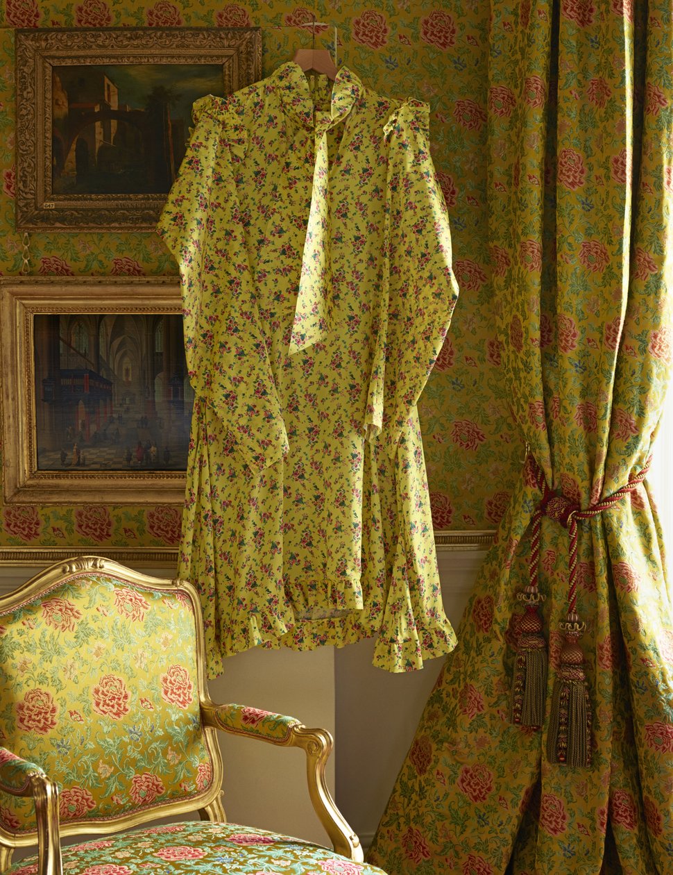 Burlington grófnő ruhája, Vetements, 2016 tavasz/nyár, Chatsworth House (fotó) alkotó: Unbekannt Unbekannt