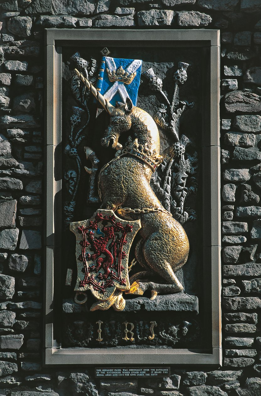 Egyszarvú, heraldikai címer a Holyrood palota homlokzatán, Edinburgh, Skócia, Egyesült Királyság alkotó: Unbekannt Unbekannt