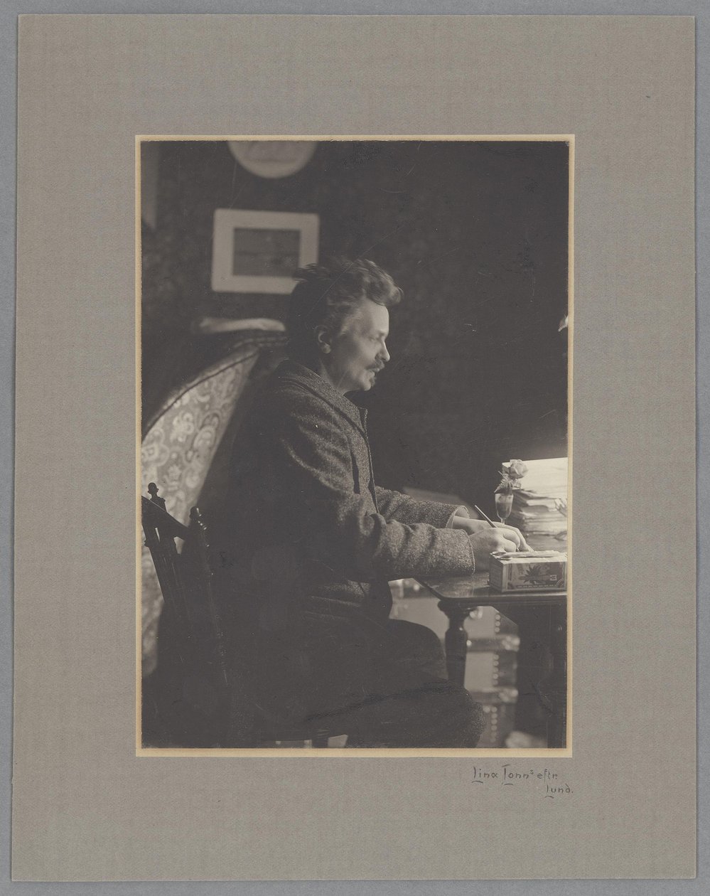 August Strindberg alkotó: Lina Jonn
