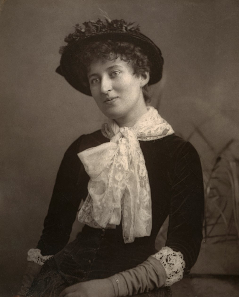 Cissy Grahame brit színésznő, 1882 alkotó: London Stereoscopic and Photographic Co