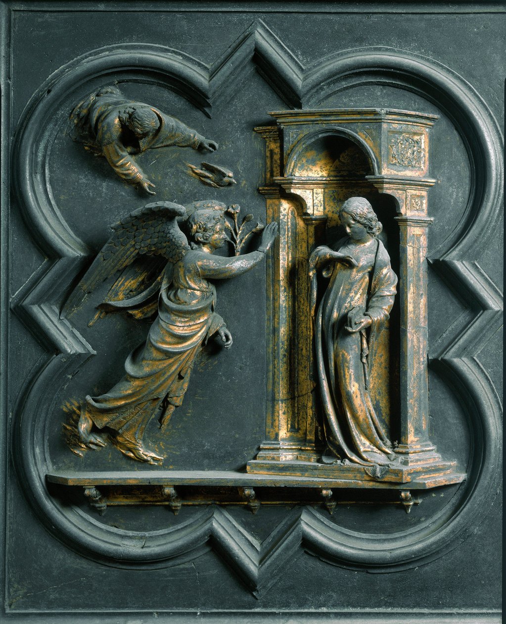 North Porte (a keresztkapunak nevezik északon), külső részlet: az Angyali üdvözlet. Lorenzo Ghiberti (1378-1455) bronzszobra alkotó: Lorenzo Ghiberti