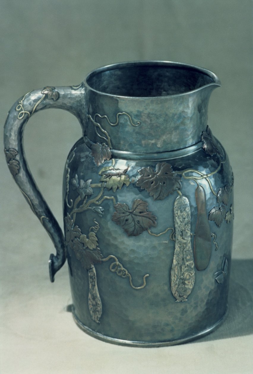 Kancsó, New York, 1900 körül (ezüst, sárgaréz és réz) alkotó: Louis Comfort Tiffany