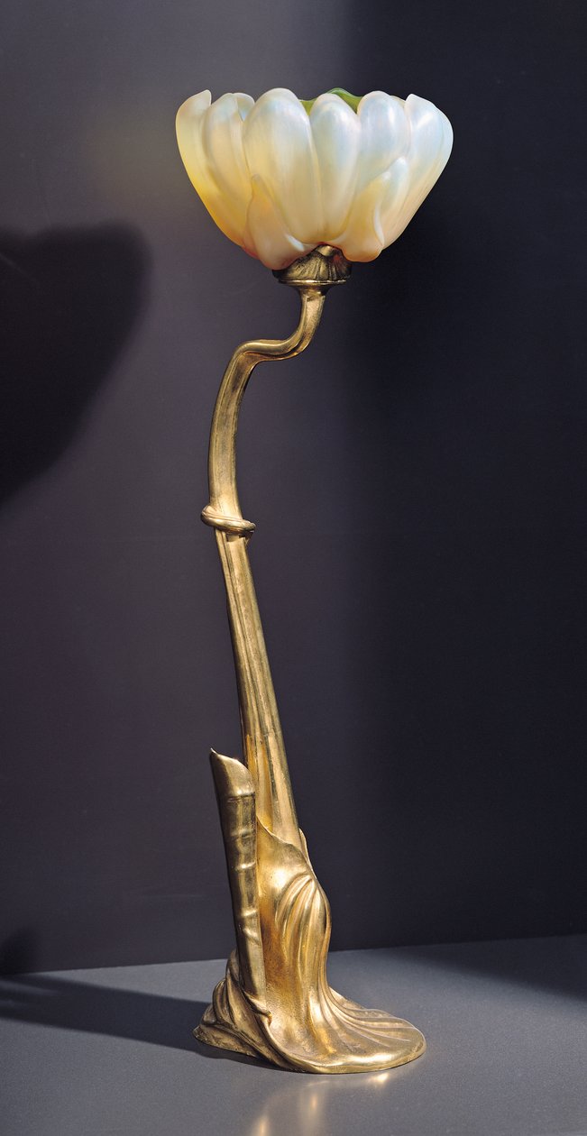 Nenuphar lámpa, 1902 körüli (aranyozott bronz és üveg) alkotó: Louis Majorelle