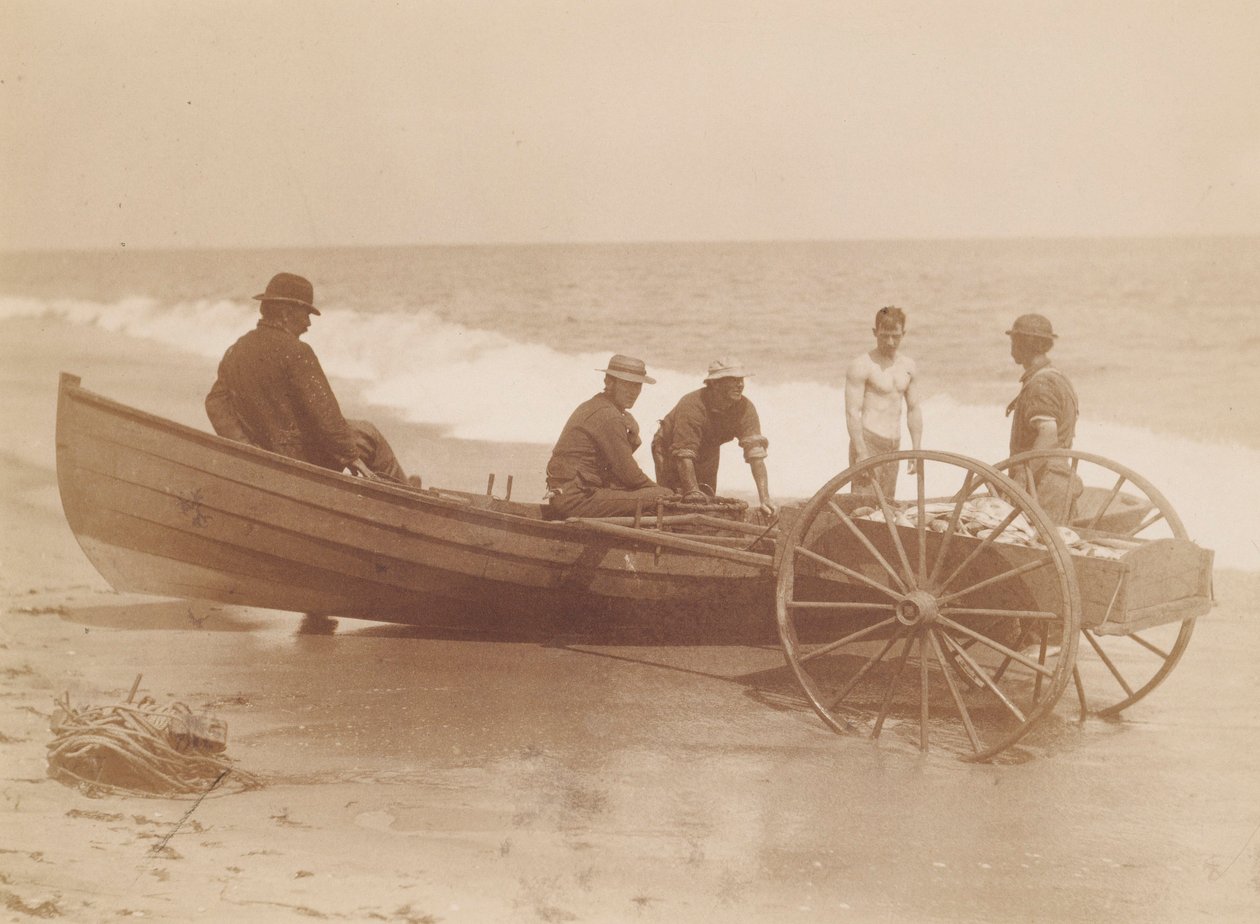 Halászok kirakodnak egy csónakot, Sea Bright, New Jersey alkotó: Louis Comfort Tiffany
