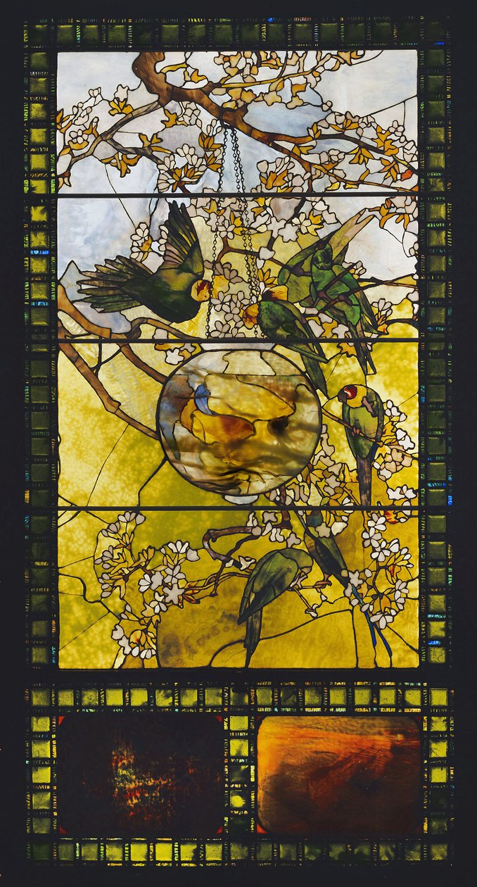 Papagájok és aranyhal-tál, 1893 körül alkotó: Louis Comfort Tiffany