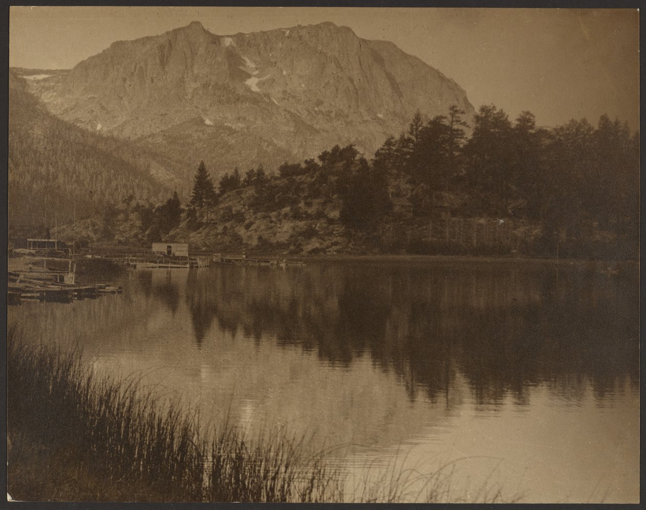 [June Lake] alkotó: Louis Fleckenstein