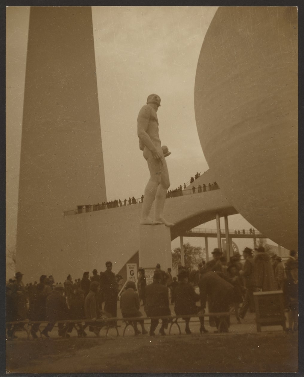 [1939-es New York-i világkiállítás] alkotó: Louis Fleckenstein