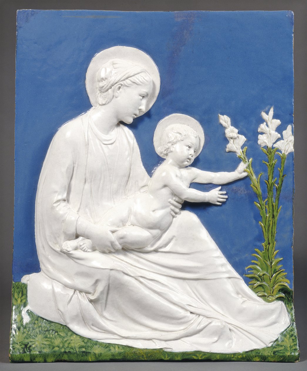Madonna und Child, 1475 körül (mázas terrakotta) alkotó: Luca Della Robbia