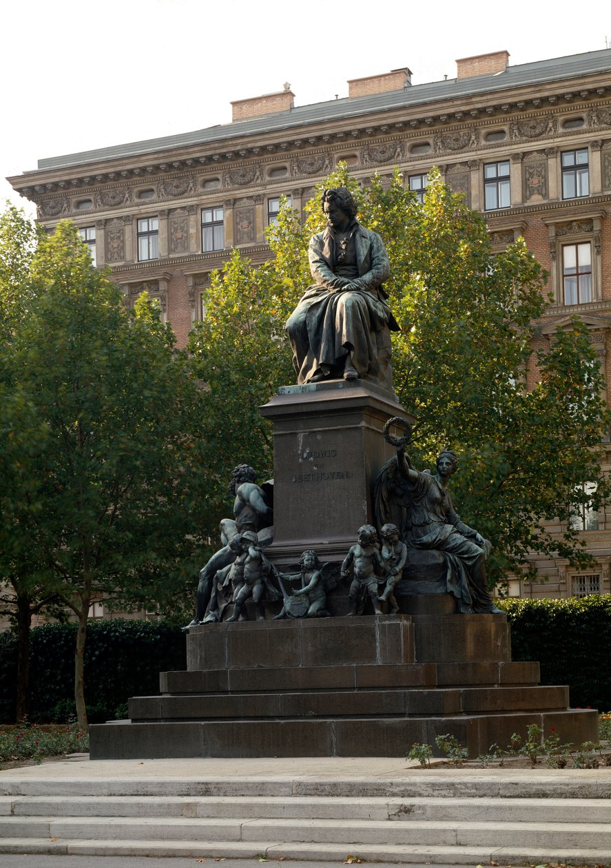 Kaspar von Zumbusch (1830-1915) Ludwig van Beethoven (1770-1827) német zeneszerző előtt álló emlékmű. Bécs, Ausztria alkotó: Ludwig von Zumbusch