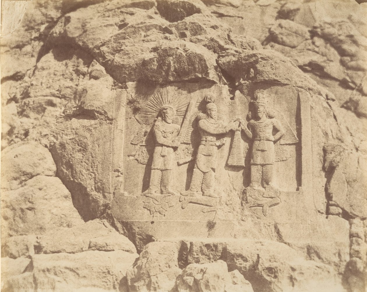7 [Tag-e Bustan, Shapour II megkoronázási ceremóniája, Kermanshah], 1840-60-as évek. alkotó: Luigi Pesce