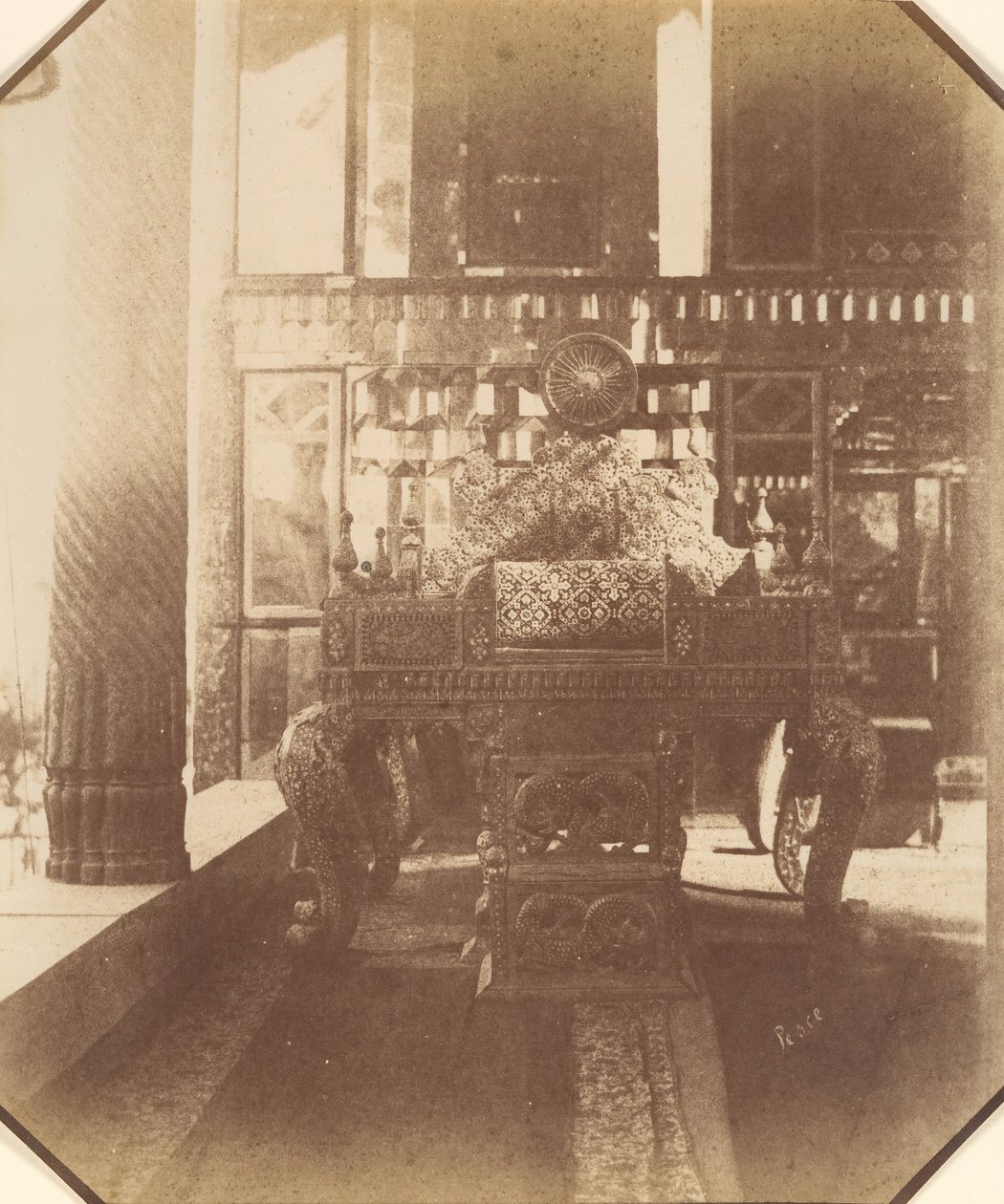 [Golestan, The Peacock Throne, Teherán, Irán] Takht-I Taous, 1840-60-as évek. alkotó: Luigi Pesce