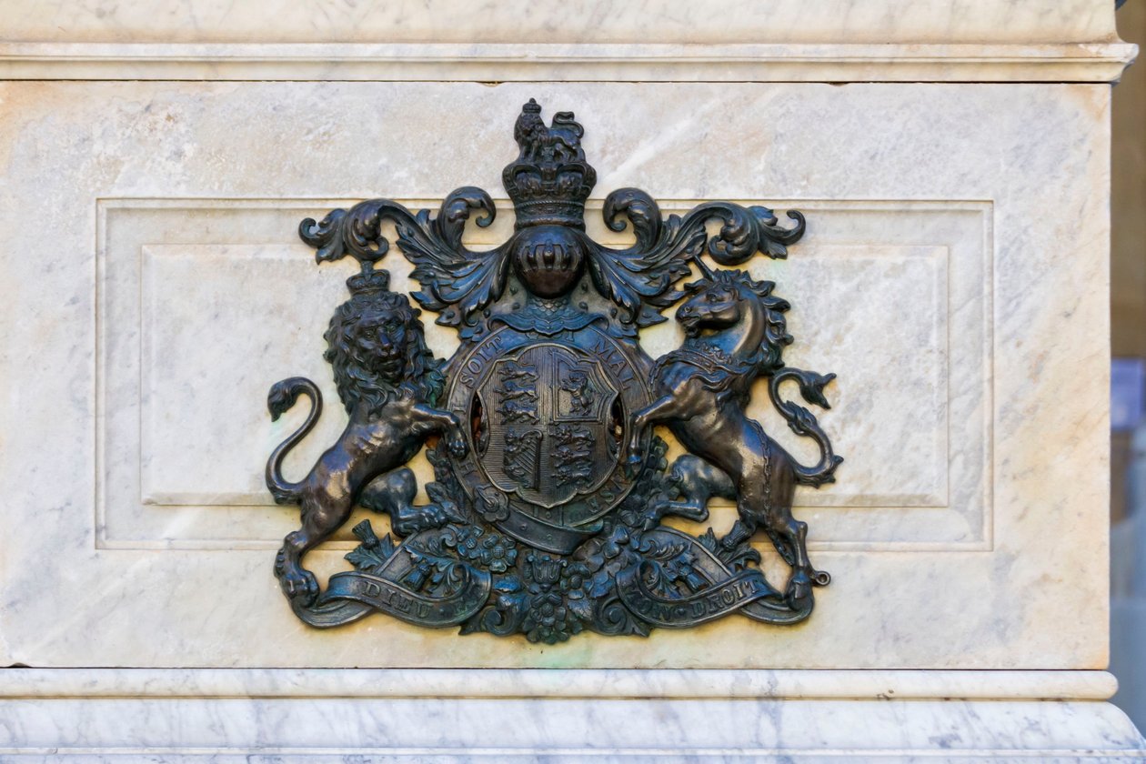 Viktória királynő emlékműve alkotó: Maltese School