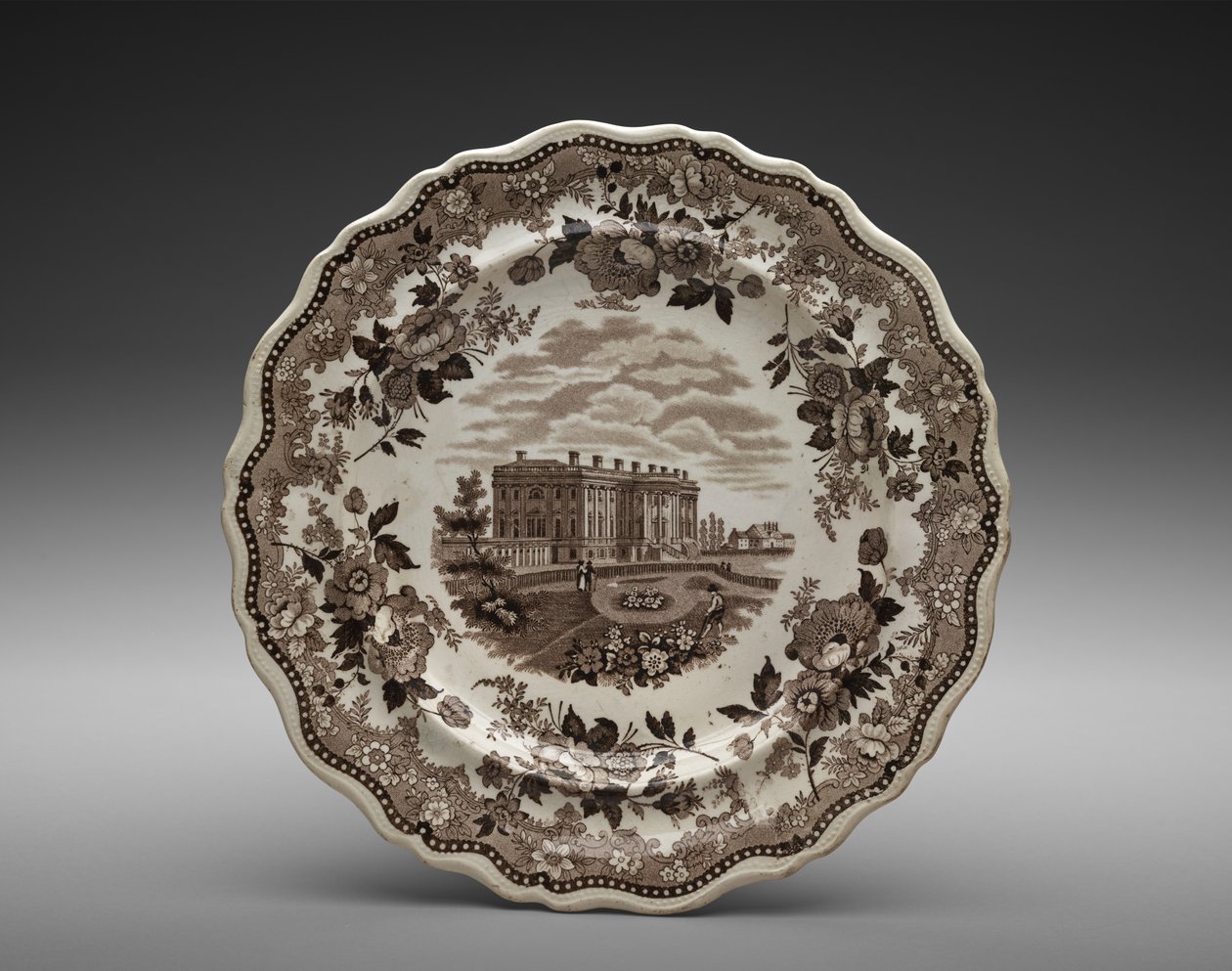 Tányér, 1831-1843 (ólomüvegezett agyagedény, transzfernyomtatással) alkotó: Manufacturer Job and John Jackson