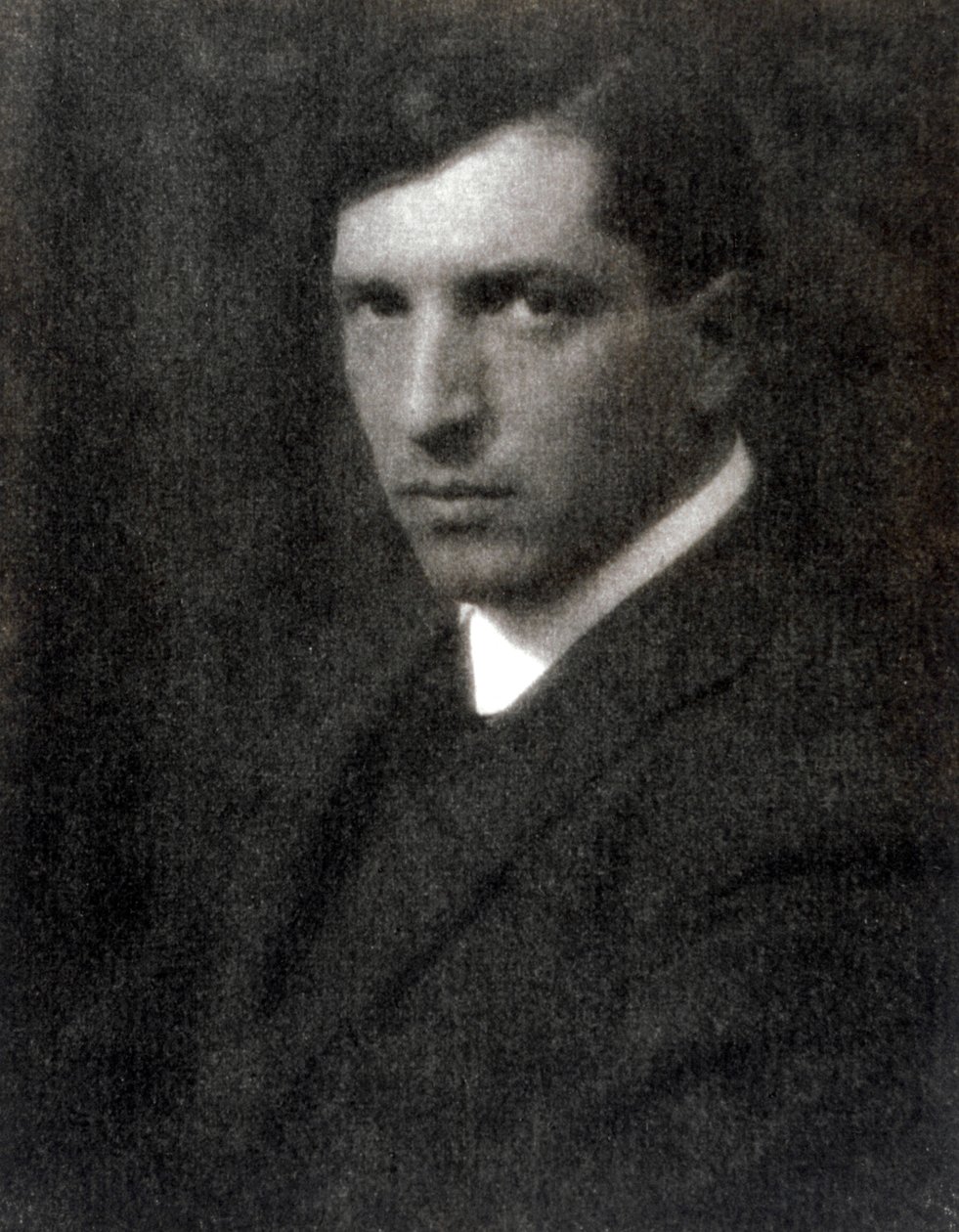 Pietro Marussig festő félalakos portréja, 1923.11.28. (f/w fotó) alkotó: Mario Castagneri