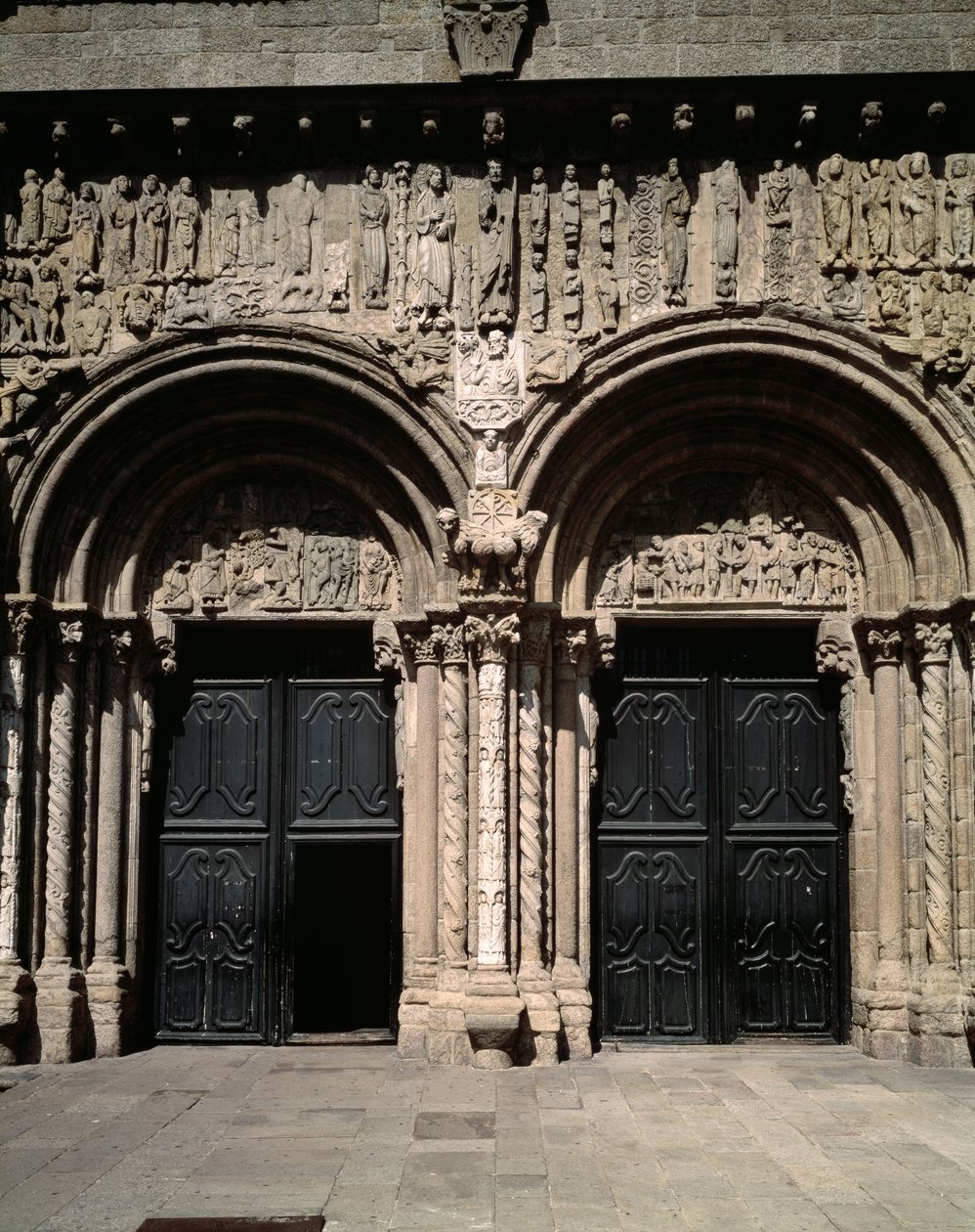 Kilátás a Portico de las Plateriasra alkotó: Master Mateo