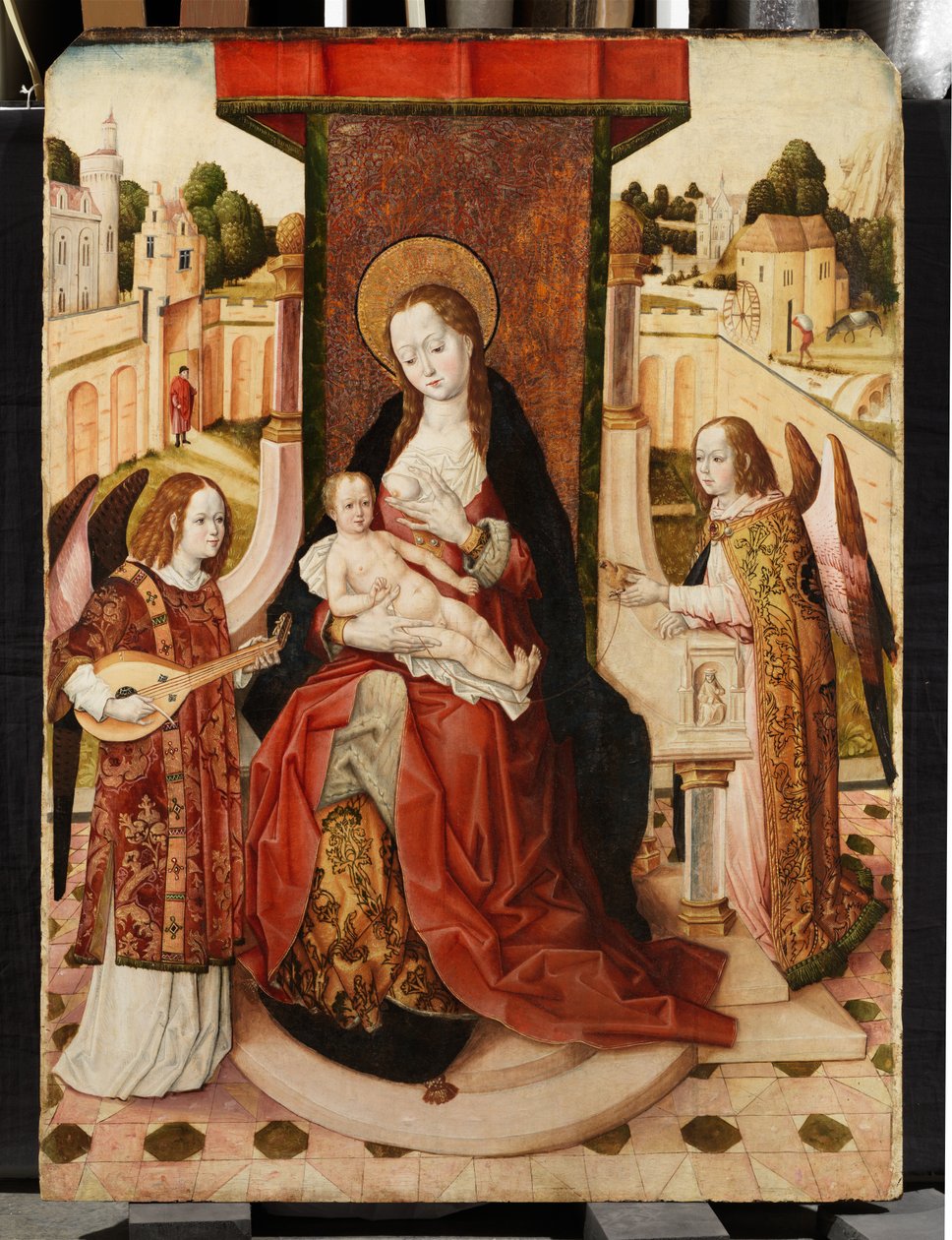 Szűzanya és gyermeke két angyallal című triptichon, a Madonna és gyermeke részlete a középső tábláról, 1500 körül (lásd még 225325, 225326). alkotó: Master of the Lee Triptych Master of the Lee Triptych