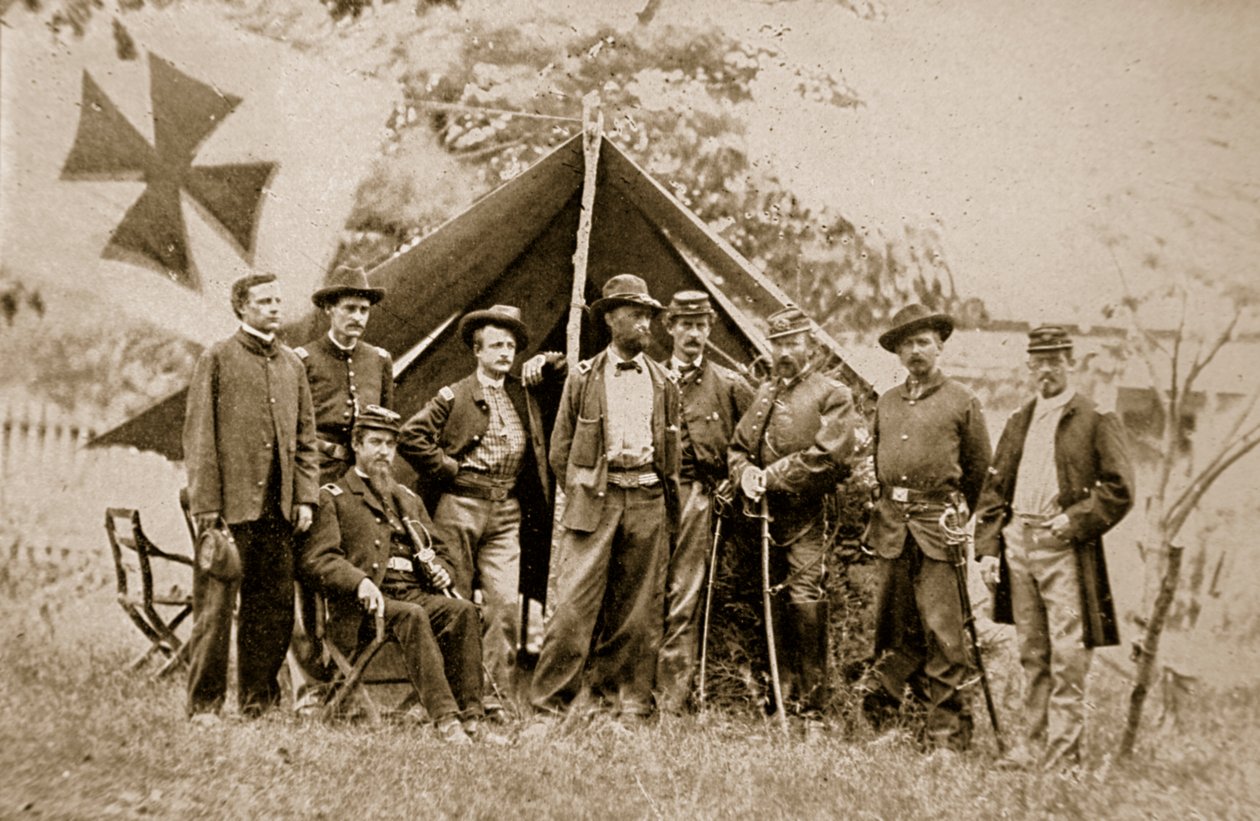 Charles Griffin tábornok és tisztek, 1861-65 alkotó: Mathew B. Brady