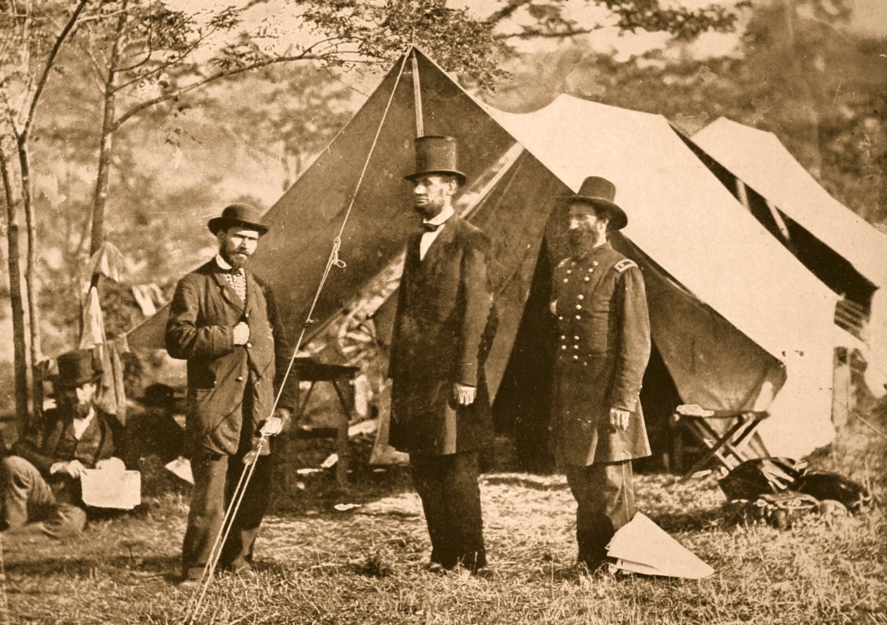 Allan Pinkerton, Lincoln elnök és J. A. McClernand őrnagy portréja, 1862 (szepia fotó) alkotó: Mathew B. Brady