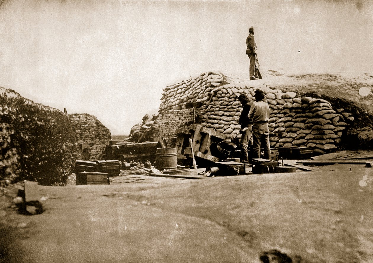 Homokzsákos védművek és lőtt ágyú, 1861-65 alkotó: Mathew B. Brady