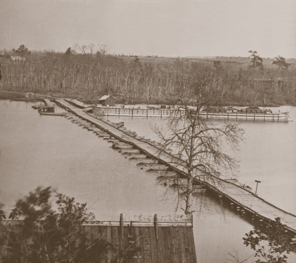 Szövetségi pontonhíd az Appomattoxon (fekete-fehér fénykép) alkotó: Mathew Brady