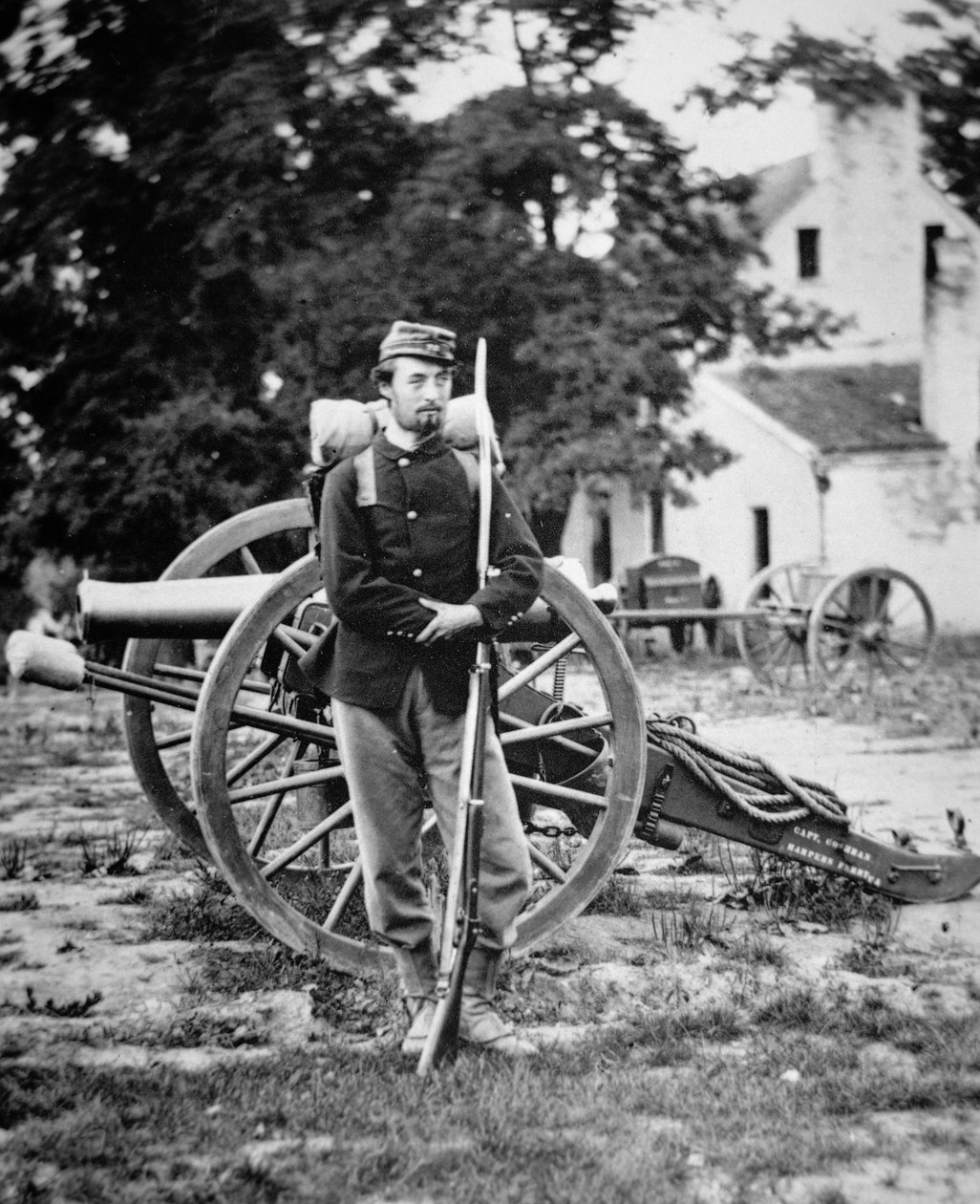 Privát D.W.C. Arnold, Union Army, fényképezett a Harper