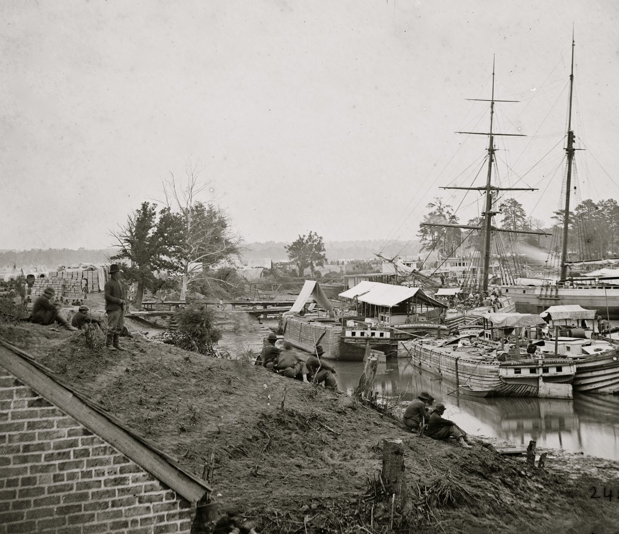 Fehér Ház leszállása a Pamunkey-n, 1862 alkotó: Mathew B. Brady