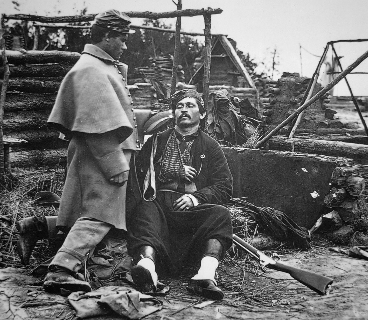 Sebesült katona egy szövetségi Zouave-ezredből, 1865 körül (f/w fotó) alkotó: Mathew Brady