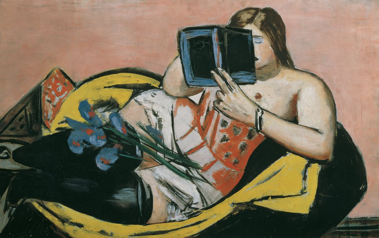 Nő feküdt egy könyvvel és íriszekkel alkotó: Max Beckmann