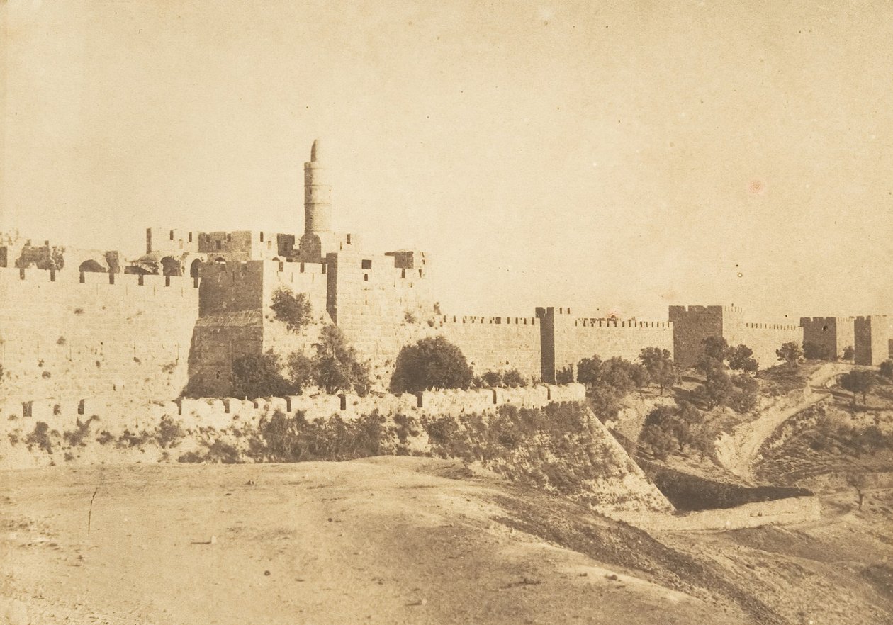 David Daoud Kalessy kastélya és Jeruzsálem falai, 1850. augusztus. alkotó: Maxime Du Camp