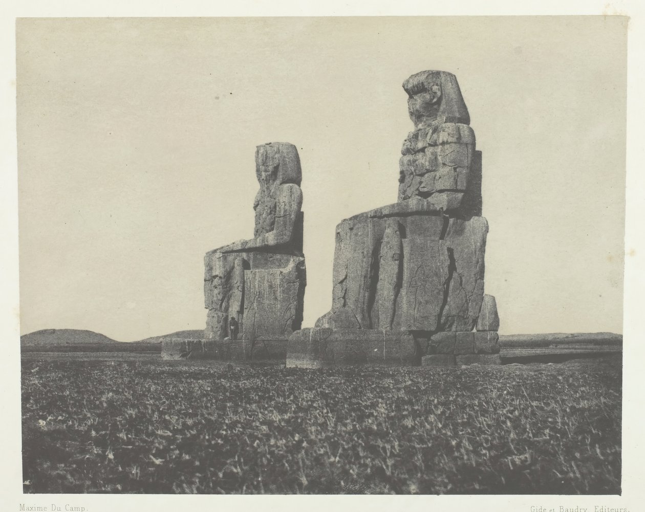 Gournah, The Colossi, Théba, 184951, nyomtatott 1852. alkotó: Maxime Du Camp
