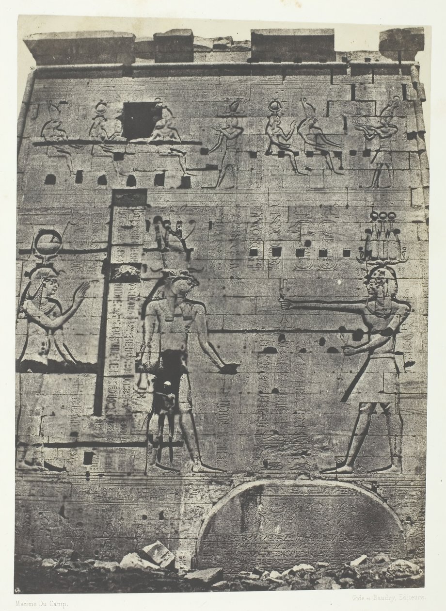 Ízisz nagy temploma Philoe-ban, Második Pilon, Núbia, 184951, nyomtatva 1852. alkotó: Maxime Du Camp