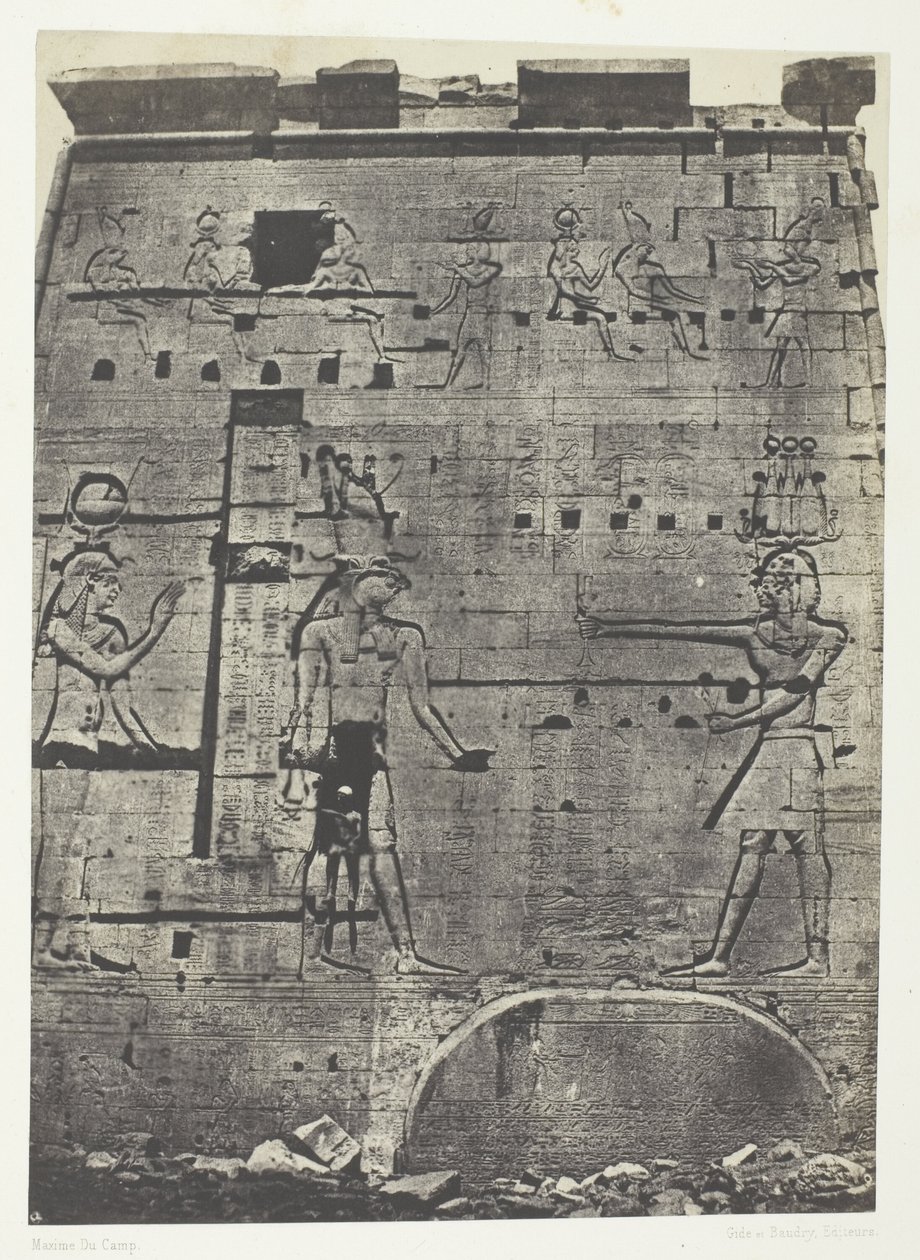 Isis nagy temploma Philoe-ban, második pilon; Núbia, 74. tábla az "Egypte, Nubie, Palestine et Syrie" albumból (1852) alkotó: Maxime Du Camp