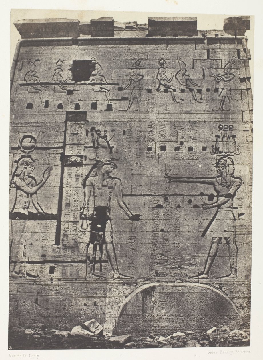 Isis nagy temploma Philoe-ban, második pilon; Núbia, 74. tábla az "Egypte, Nubie, Palestine et Syrie" albumból (1852) alkotó: Maxime Du Camp