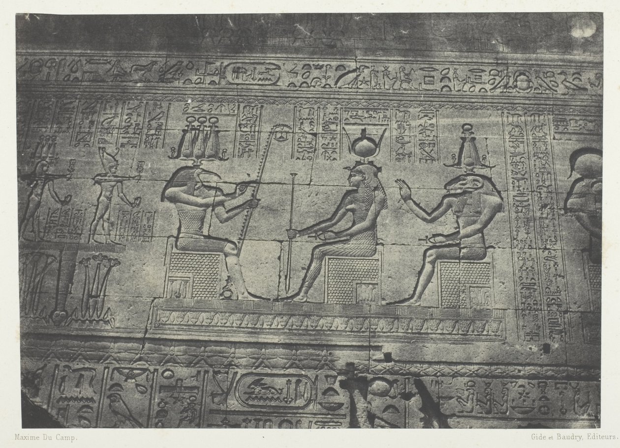 Denderah (Teutyres) nagy temploma, szobrok a hátsó homlokzatról; Felső-Egyiptom, 19. tábla az "Egypte, Nubie, Palestine et Syrie" albumból (1852). alkotó: Maxime Du Camp