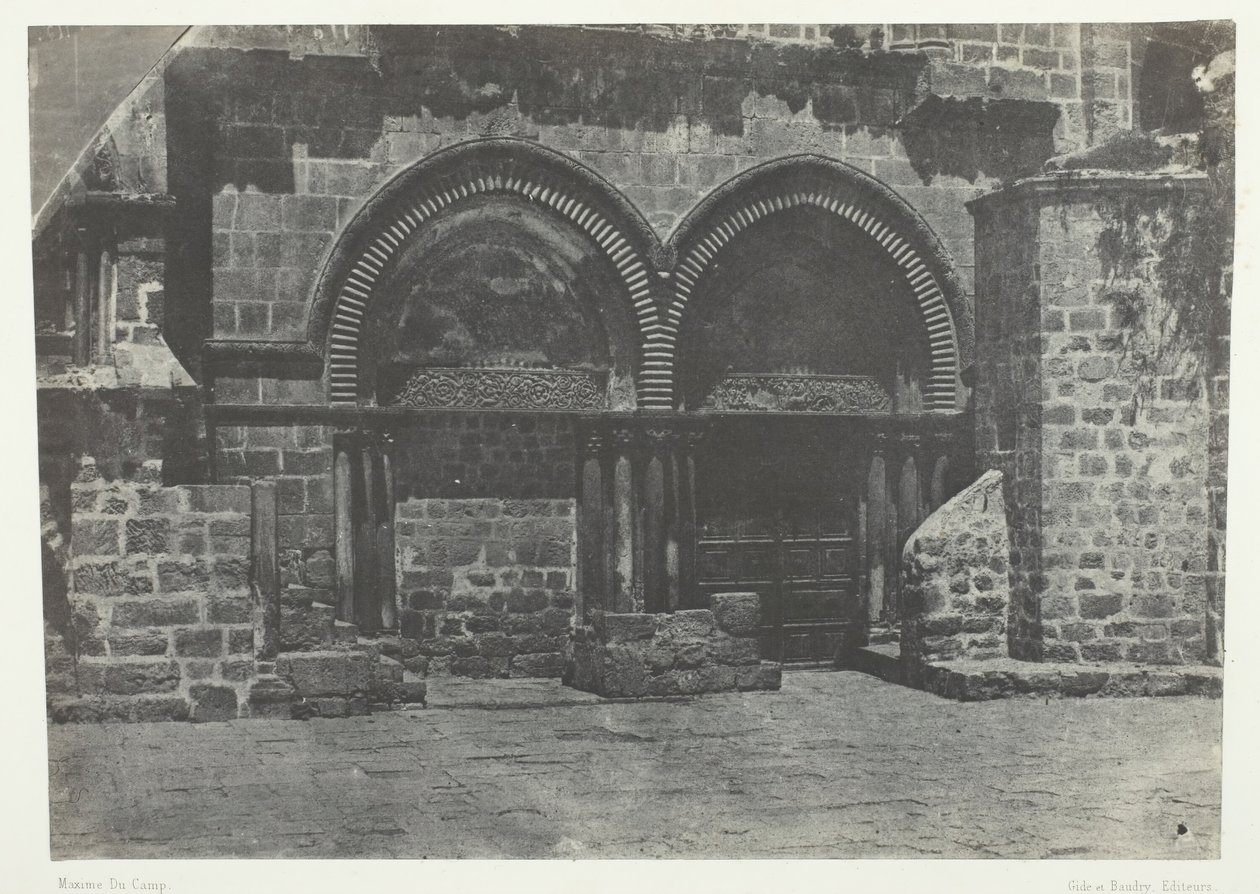 Jeruzsálem, a Szent Sír Templom alsó árkádjai, Palesztina, 184951, nyomtatva 1852. alkotó: Maxime Du Camp