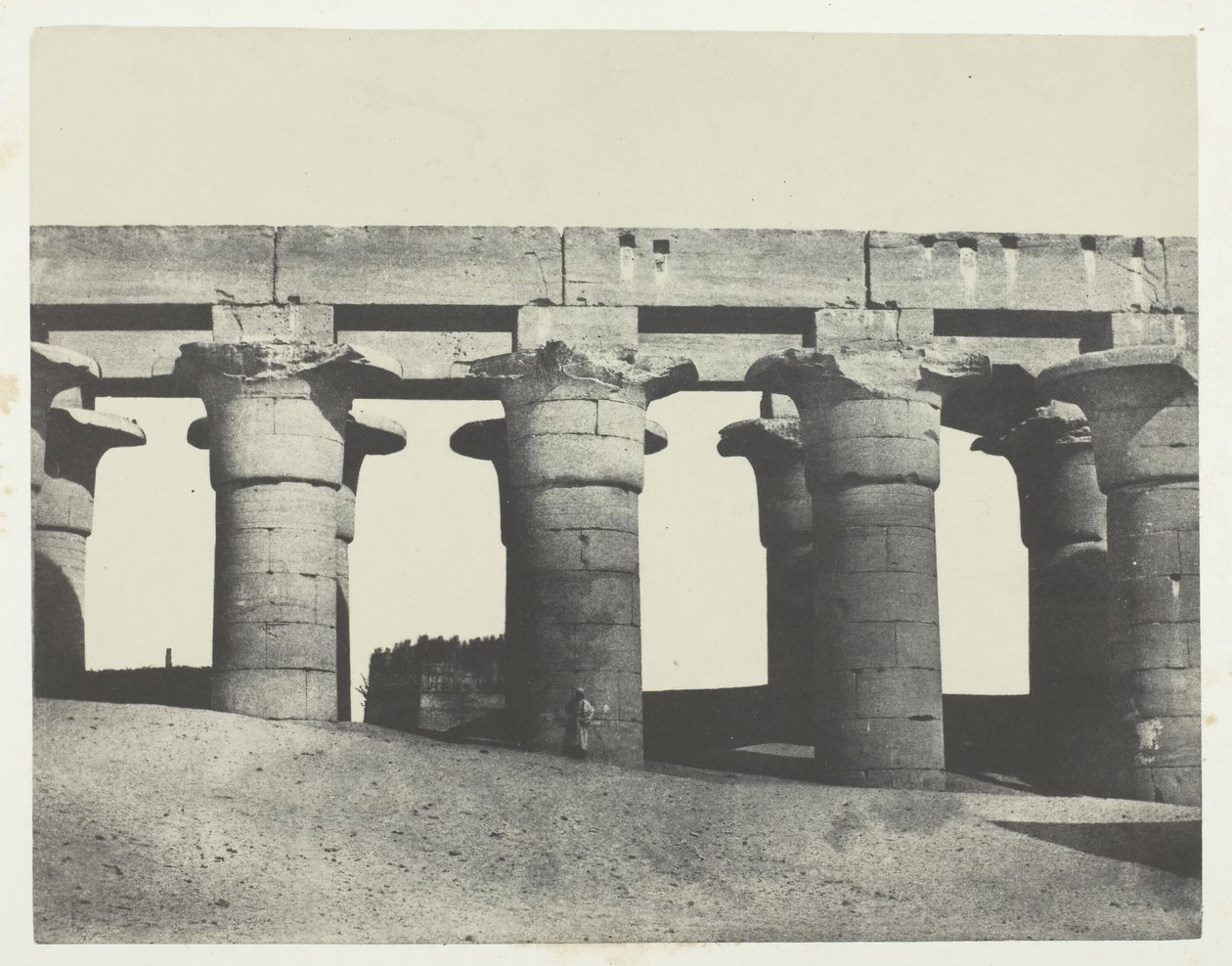 Luxor, a palota nagy oszlopcsarnoka, Théba, 184951, nyomtatva 1852. alkotó: Maxime Du Camp