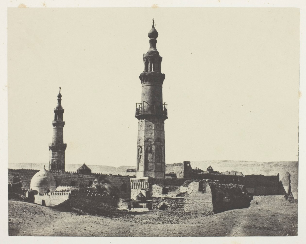 Aly-Bey mecset, Girgeh, Felső-Egyiptom, 15. tábla az "Egypte, Nubie, Palestine et Syrie" albumból (1852) alkotó: Maxime Du Camp