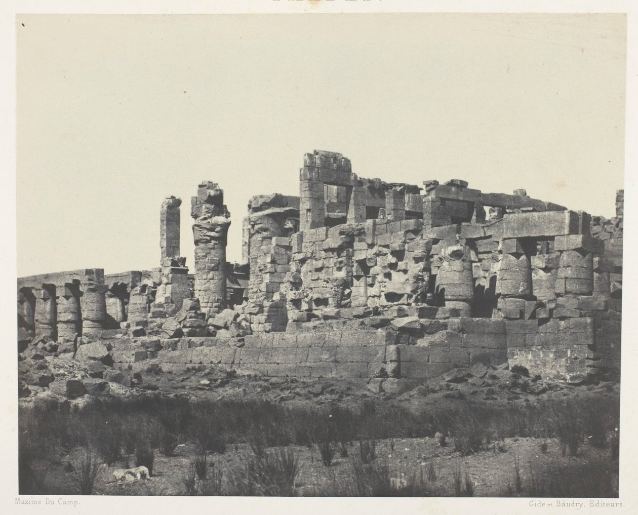 Karnaki palota, oszlopcsarnok, felvétel az északkeleti sarokból; Théba, az „Egyiptom, Núbia, Palesztina és Szíria” című albumból, 34. tábla (1852) alkotó: Maxime Du Camp