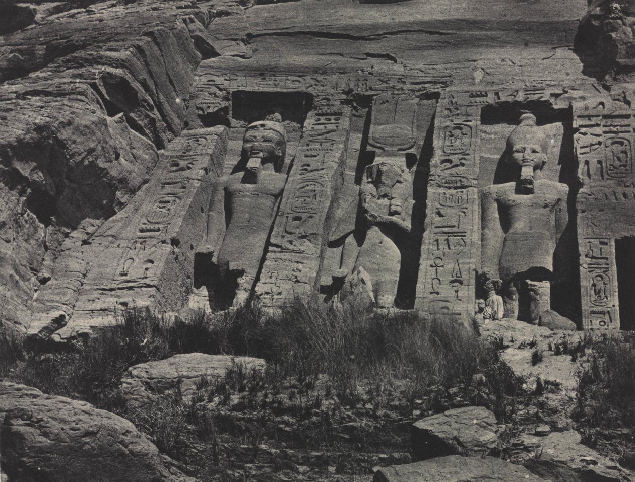 Hathor sziklába vájt templomának déli része, Abu Simbel, 1850. alkotó: Maxime Du Camp