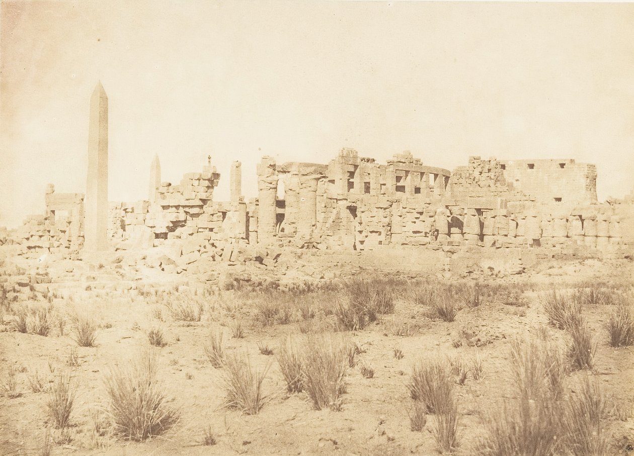 A karnaci palota romjainak általános képe, északról, 1849-50. alkotó: Maxime Du Camp