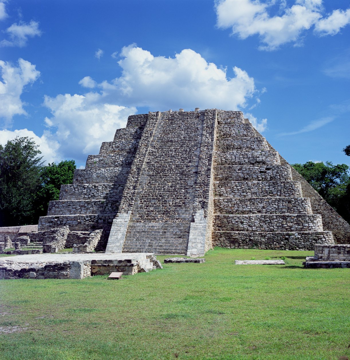 Kukulkan piramis, klasszikus utáni időszak alkotó: Mayan
