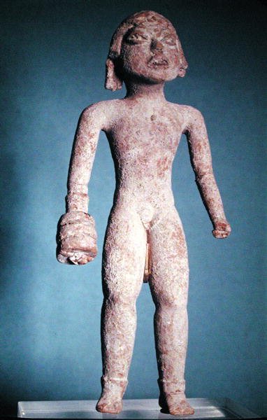 Tlachtli játékos figurája, jobb kezén kesztyűvel, Mexikóból, preklasszikus időszak, i.e. 1300-800 alkotó: Mayan