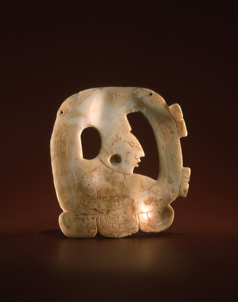 Medál jelkép formájában Hunahpu istennel (kagyló) alkotó: Mayan