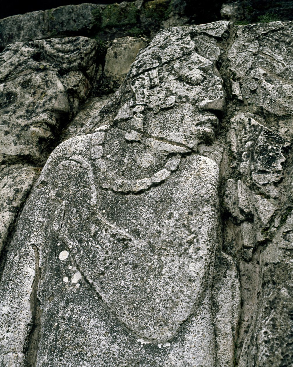 Stele az A házban, terasz 2 a palotában alkotó: Mayan