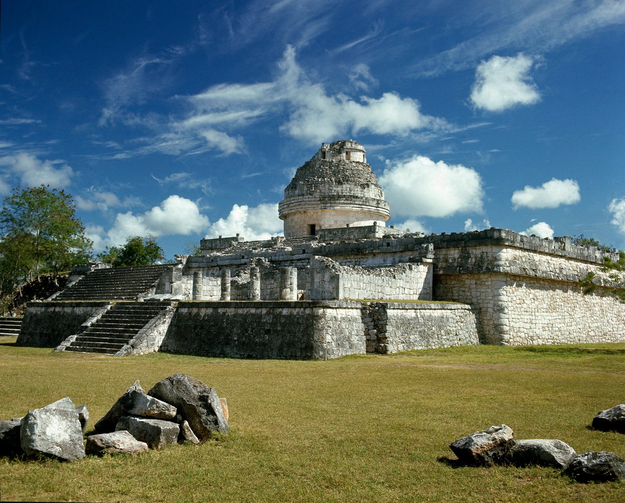 El Caracol, csillagvizsgáló, 750-1200 alkotó: Mayan Mayan